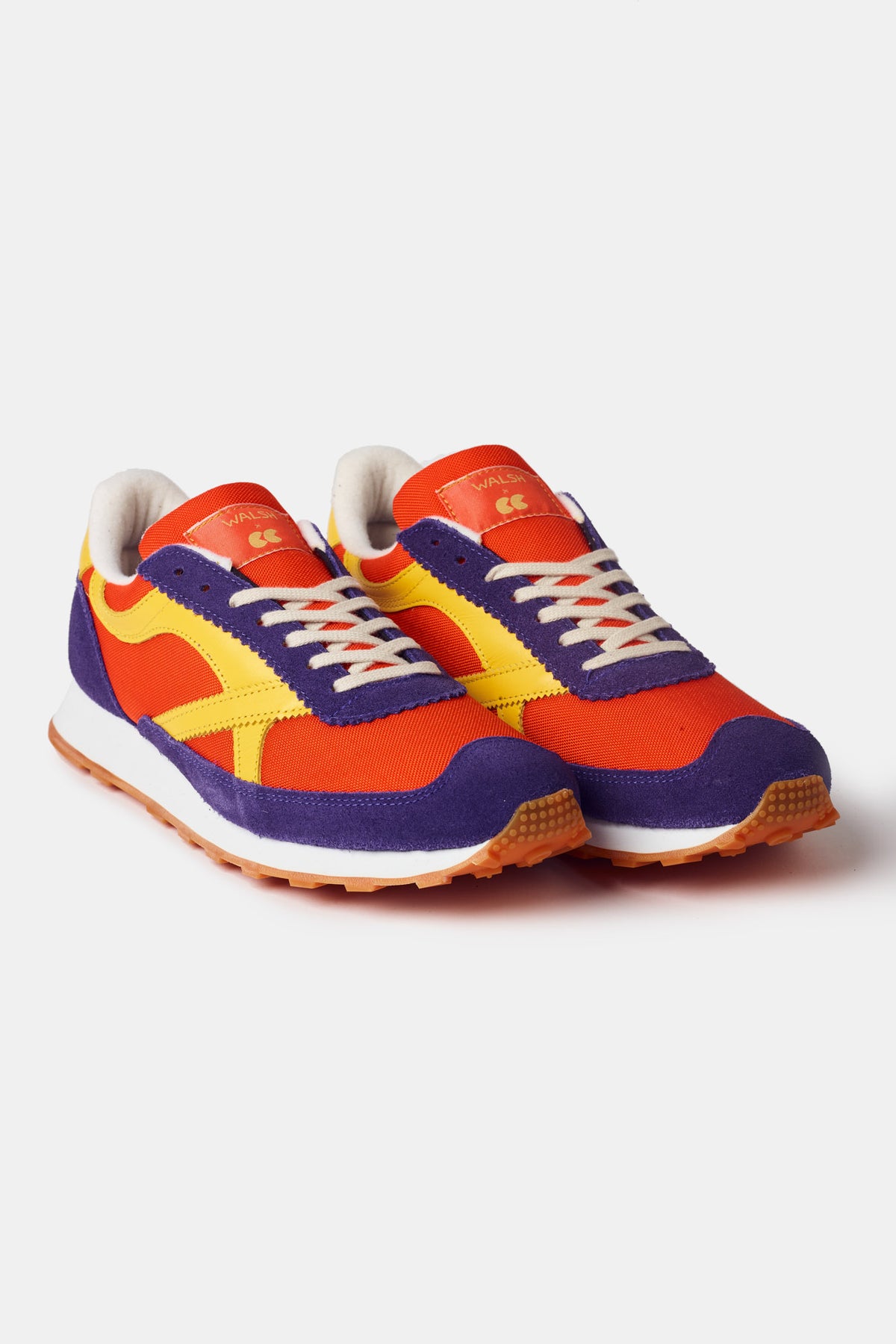 Men's Beacon Trainer in flame red 