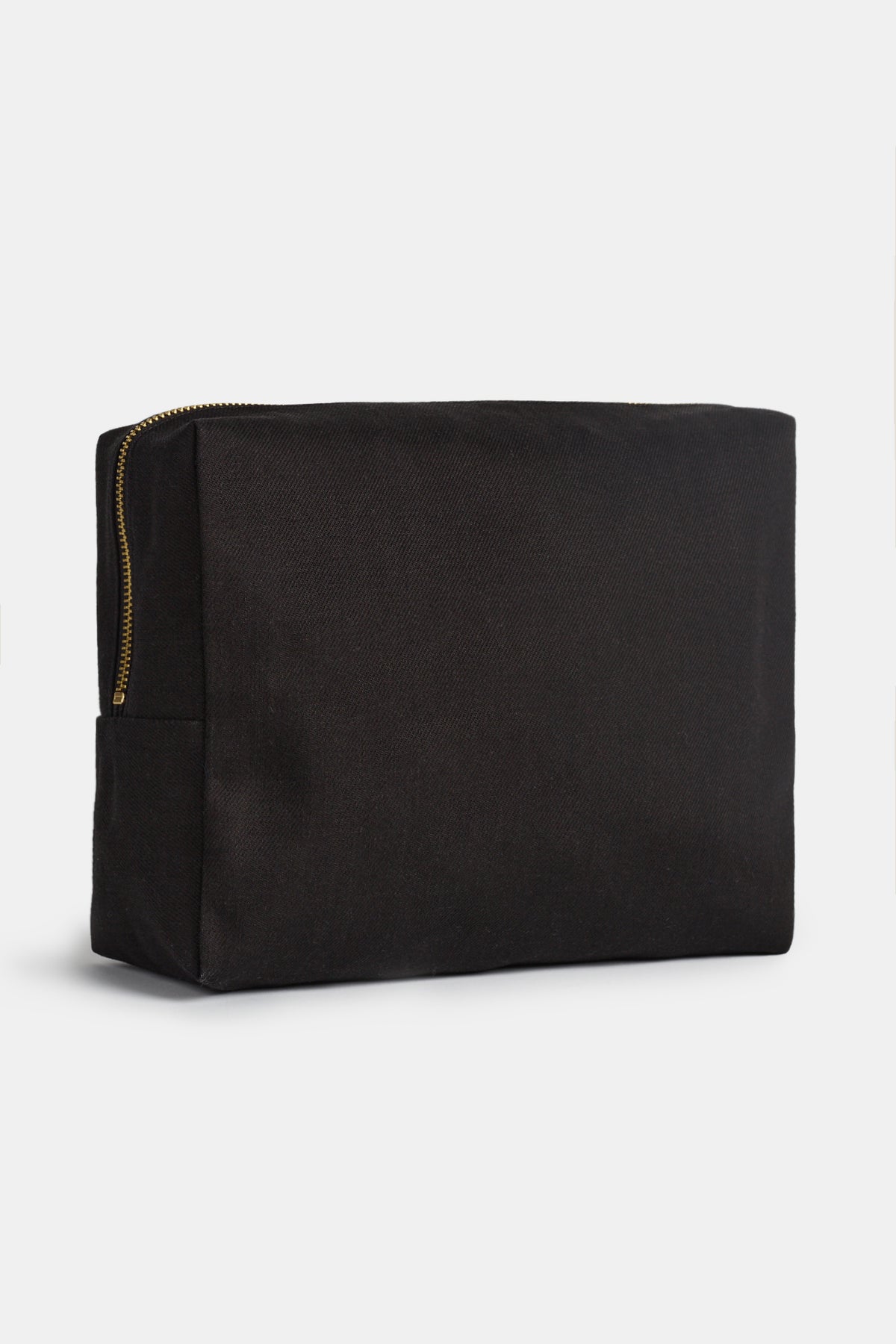 Image of the back of medium sized zip pouch 