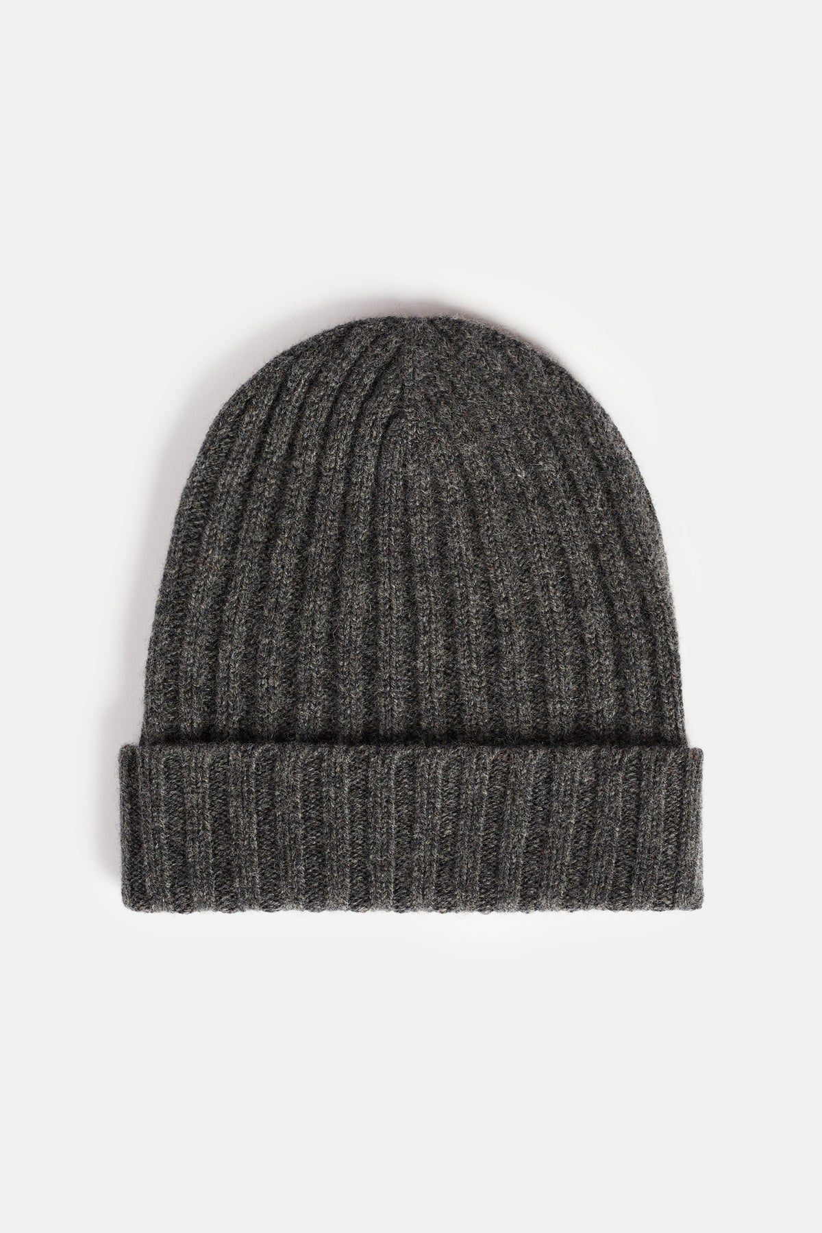 Unisex lambswool beanie hat in charcoal flatlay image