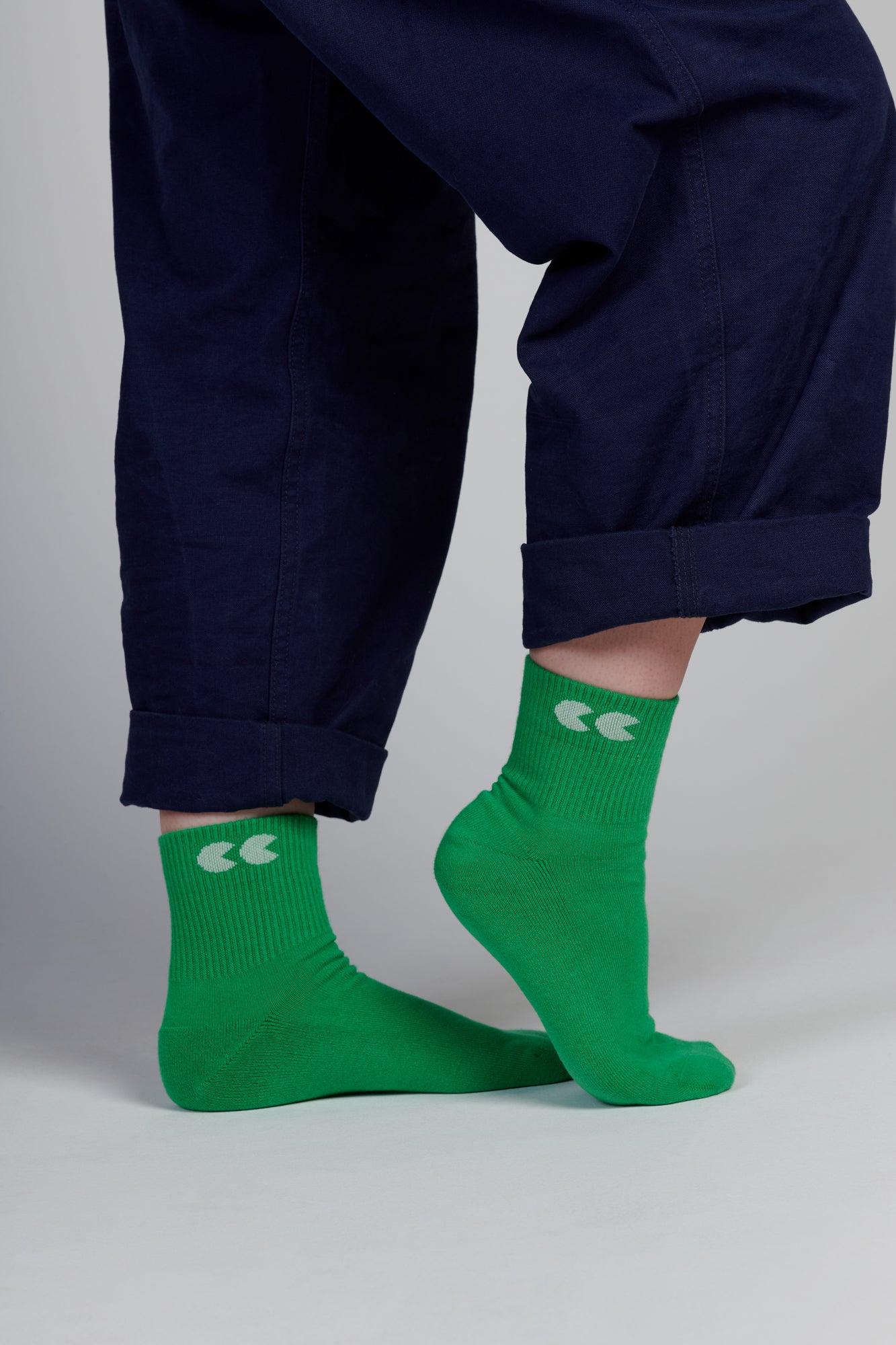 Image showing 3 pack of sports ankle sock in apple green